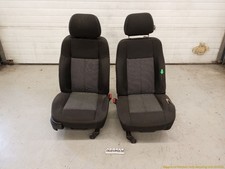 2007-2010 Hummer H3 Pair Of Left Right Front Manual Cloth Seat 2007-2010 Hummer H3 Pair Of Left Right Front Manual Cloth Seat