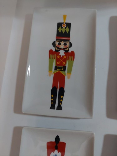 Crate & Barrel TOY SOLDIER Appetizer Plates (Set Of 4) - Picture 4 of 9