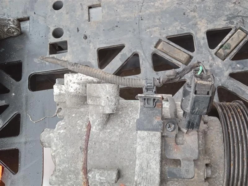 Used A/C Compressor fits: 2014 Hyundai Elantra 2.0L Mexico built VIN 3 1st digit Foto 2 de 4