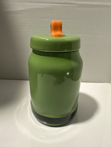 Rae Dunn Green A DASH O'LUCK Lidded Canister w Leprechaun Belt 2023 - Picture 4 of 12