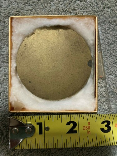 Charles Dickens Commemorative Medallion  - Bronze - Royal Mint - B2 - Picture 3 of 3