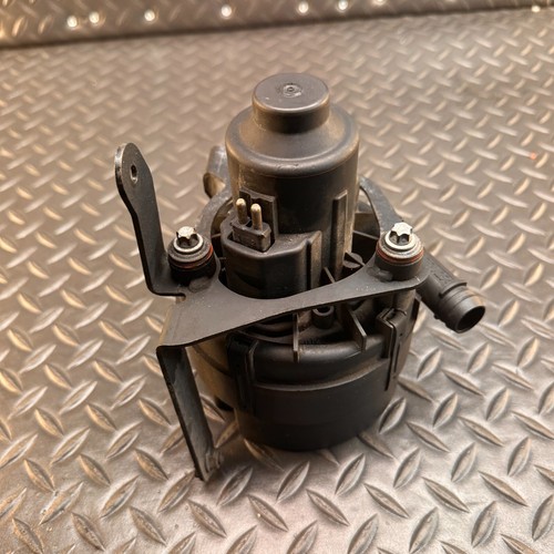 02-04 MERCEDES C32 AMG SMOG SECONDARY AIR INJECTION PUMP OEM - Picture 6 of 9
