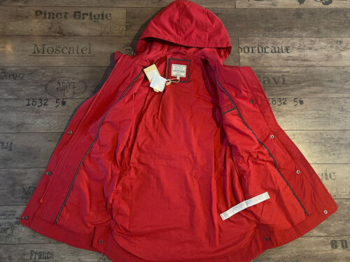 CHAQUETA FAR FACE PRIMROSE - RESISTENTE A LA DUCHA - ROJO ESCARLATA - REINO UNIDO 6 - EUR 34 - NUEVA CON ETIQUETAS - Imagen 4 de 8