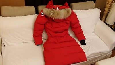 Canada goose mystique red hotsell