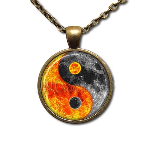 Yin Yang Symbol Sun Moon Celestial Zen Handmade Round Glass Pendant Necklace - Picture 9 of 10