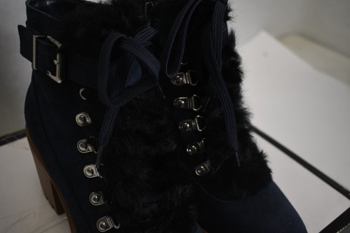 Nine West 25034918-1TD Womens Lagree Lace Up Suede Booties Navy/Black Size 6-1/2 - Picture 4 of 10