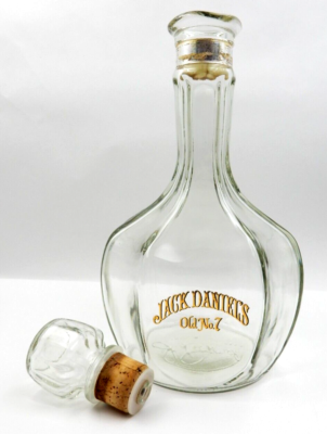VINTAGE JACK DANIEL'S OLD NO. 7 WHISKEY DECANTER BOTTLE W