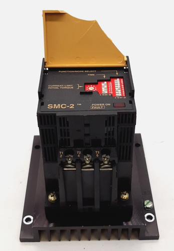 Allen-Bradley 150-A05NB Smart Motor Controller - BROKEN PLASTIC/MISSING COVER - Picture 5 of 7