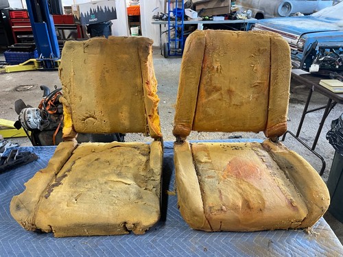 1968 DODGE A-100 PICK-UP SEATS PAIR INCLUDES ULTRA RARE FOLDING SEAT 65 A+ CORES - Picture 1 of 18