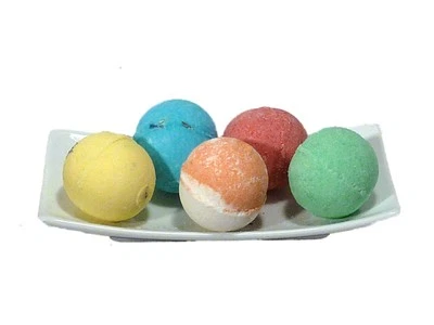 Badepralinen 5 RICHTIGE Badebombe FrischeKosmetik Badezusatz Badekugel Einseifer