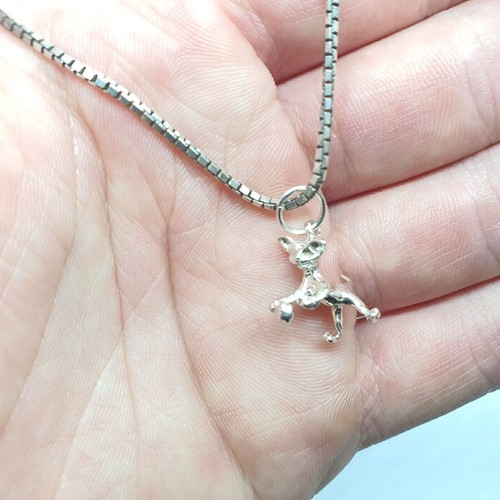 Vintage Sterling Silver Detailed Cat Kitten Playing With Ball Pendant Charm 20mm - Picture 8 of 11