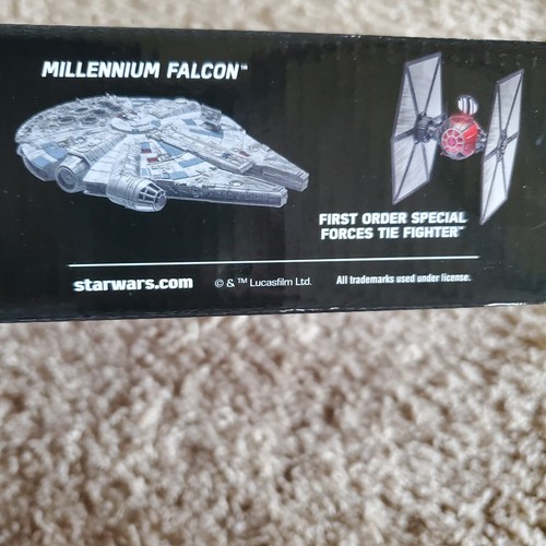 Star Wars Battle Damage Pack Millennium Falcon & Tie Fighter - Revell - NEW - 第 4/7 張圖片