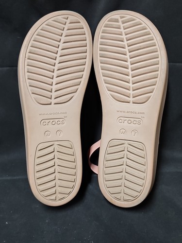 Crocs Brooklyn niedrige Keilabsatz-Plateausandalen US-Damengröße 7 pink. Literide EUC - Bild 13 von 17