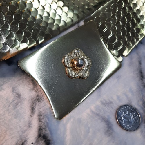 Vintage 70er 80er Jahre Metall Fischwaage Breit Stretch Cinch Gürtel Blume Schnalle Goldton - Bild 3 von 12