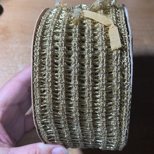 20 YARDS Gold Woven Metal Wire-Edged Ribbon 2 5/8" - Picture 3 of 6