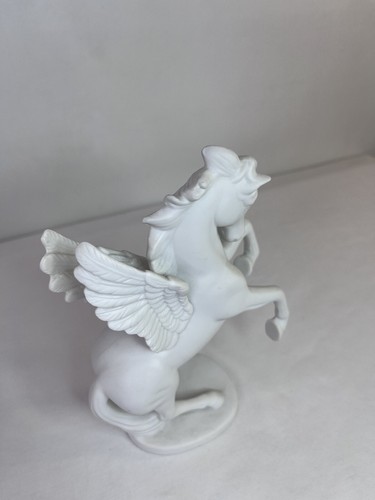 White Pegasus Figurine Vintage Statue Horse Wings Figurine Haeger Pottery? - Picture 5 of 8