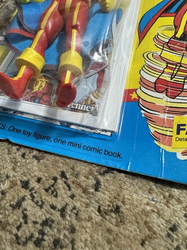 Super Powers Red Tornado 1985 Kenner DC Comics 23back Actionfigur Spielzeug versiegelt - Bild 7 von 24