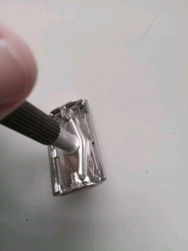 Vintage Gilette Razor Blade Shaver USA Made 70s/80s SEE PHOTOS - Picture 8 of 8
