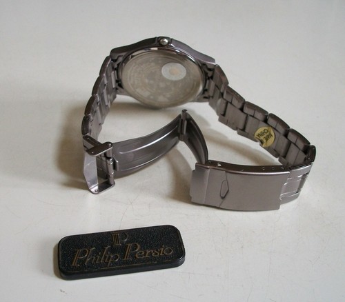 Men's Silver Finish Fashion 2 Time Zone (Dual Time) Dressy Casual Watch - Picture 6 of 6
