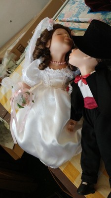 bride and groom porcelain dolls