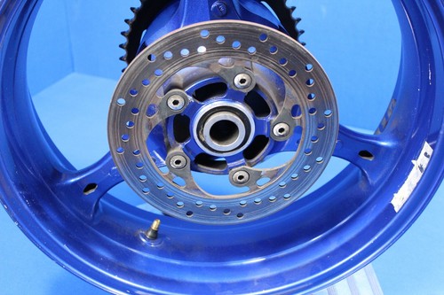06 07 Suzuki GSXR600 GSXR 600 750 rear rim wheel OEM 2006 2007 - Picture 6 of 6