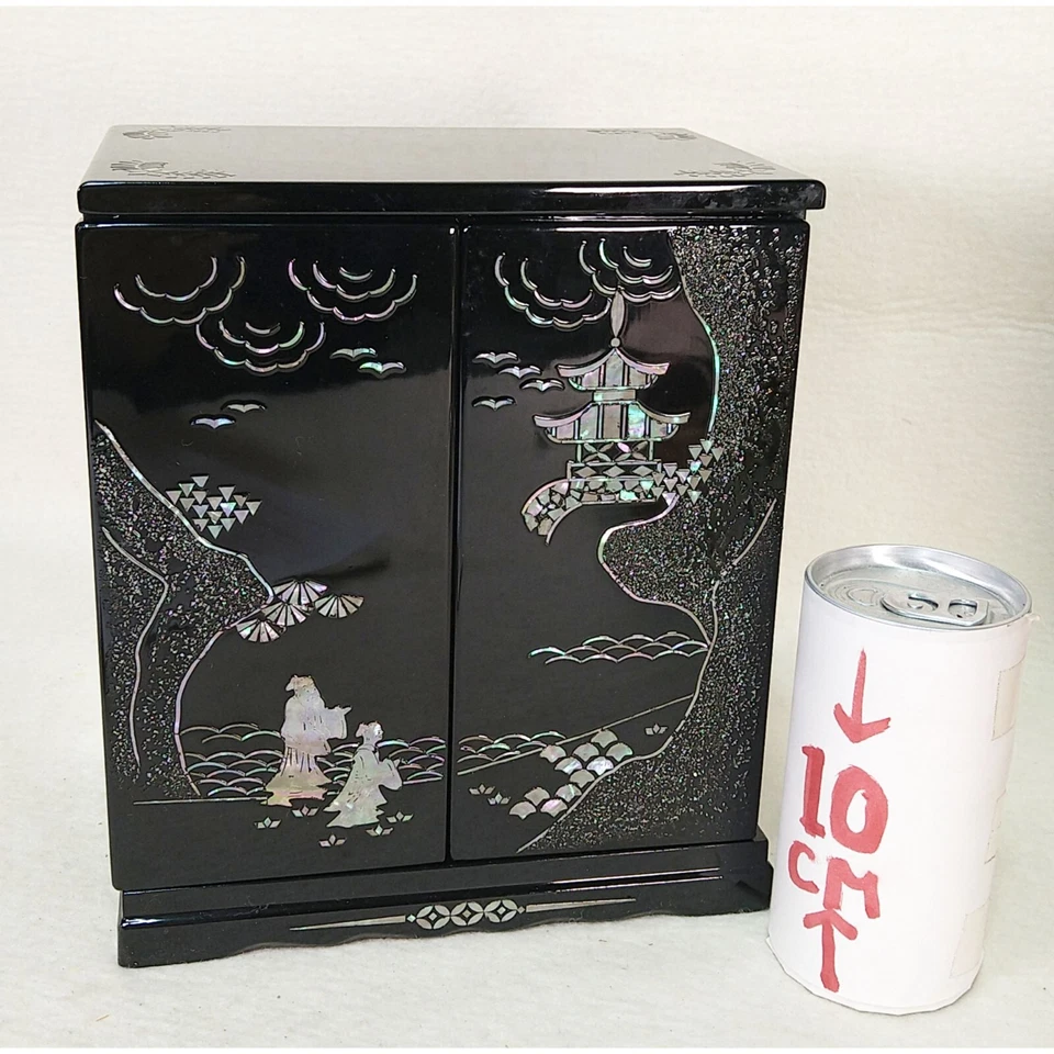 Joyero pequeño japonés de laca con tres cajones H8,07 pulgadas madreperla Foto 2 de 4