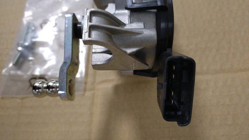 Valeo Front Wiper Motor LHD Vehicles Citroen C3 Mk1 Mk2 DS3 579749 M3-2 579749 - Image 3 of 4