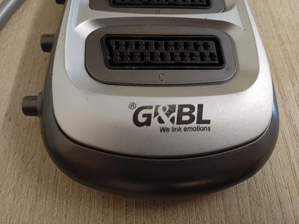 G&BL 275 - Derivatore Video MULTISCART Silver/Grey - Immagine 4 di 4