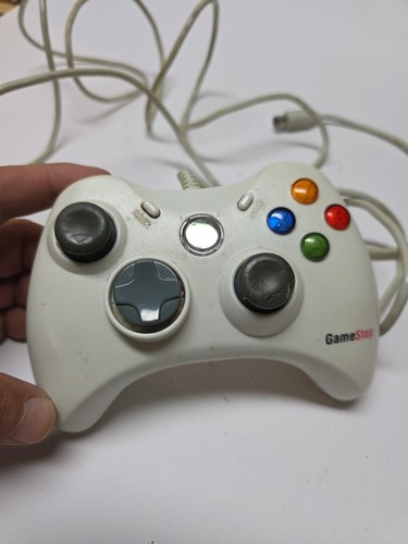 GameStop Xbox 360 Wired Controller BB-070 - White - Tested - Picture 2 of 6