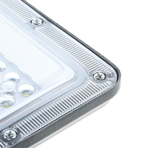 Hotchefee 100W LED Flood Light IP67 Waterproof 6500K 10000LM Security Light - Picture 3 of 14