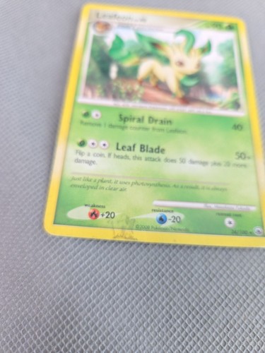 Leafeon 24/100 Majestic Dawn Regular - Bild 2 von 4