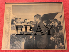 JOHN F. KENNEDY in Dallas original AP wire photo Nov. 22, 1963 Jackie Kennedy