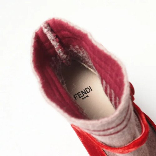 FENDI ROCKOKO Short Sock Boots Gr. 37 Strick Samt rot und lila unbenutzt Japan - Bild 24 von 24