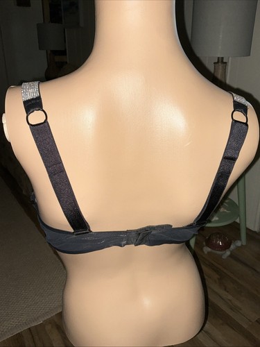 Sujetador Victoria’s Secret para mujer 36C negro encaje con aros push up correas anchas brillantes - Imagen 5 de 10