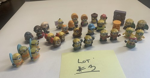 Despicable Me Minions Mineez (30) As Shown. (lot #3)