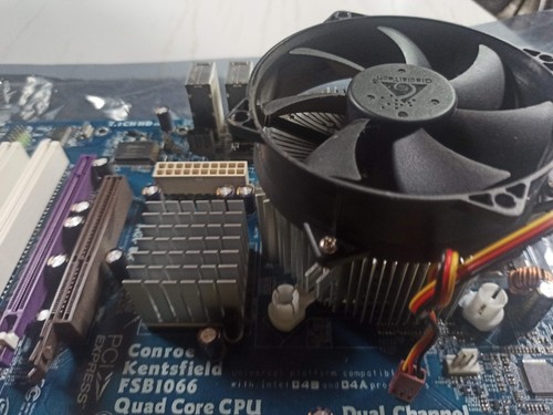 PŁYTA GŁÓWNA ASROCK 4COREDUAL-SATA2 z procesorem i pamięcią RAM - Zdjęcie 3 z 8