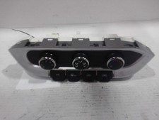 Used A/C Selector Switch fits: 2017 Kia Rio w/AC manual 3 knob Grade A