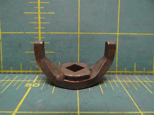 Detroit Diesel 5102257 Fuel Pump Coupling Fork Replacement Truck Repair Part - Bild 2 von 4