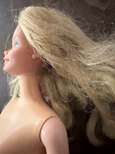 Vintage Sun Gold Malibu 1983 Barbie Doll #1067 Suit Bag Sunglasses - Picture 16 of 18