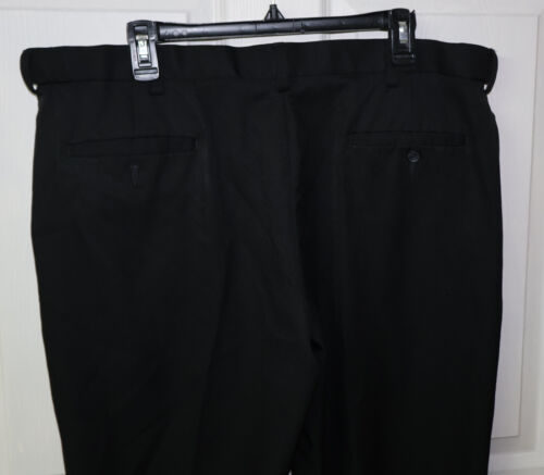 Pantaloni abiti dritti Haggar Cool 18 Pro Classic Fit da uomo grigi 40x32 - Foto 4 di 7