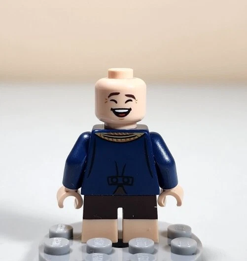 LEGO Pippin Minifigura Señor de los Anillos 10316 Rivendel Cara Alterna Peregrino Foto 3 de 3