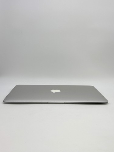 Apple MacBook Air (2013) A1466 13" Core i5 4GB RAM 128GB SSD Silver - Picture 11 of 12