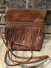 ILI Leather Medium Fringed Saddle Tan Crossbody Bag
