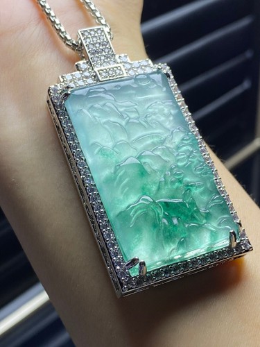  Colgante y collar de paisaje de jadeíta verde hielo alto natural perfecto - Imagen 1 de 8