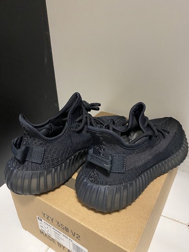Adidas Yeezy Boost 350 V2 Onyx - Authentic & Brand New- Size US M 7.5/ US W 8.5 - Picture 2 of 5