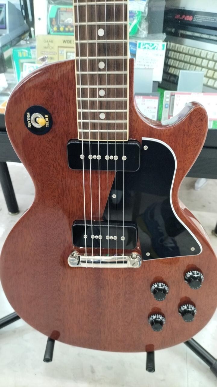 Picture 2 of 14