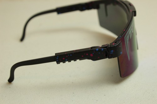 Sonnenbrille Pit Viper Herren polarisierte Gläser blau & rot gesprenkeltes Gestell - Bild 3 von 6