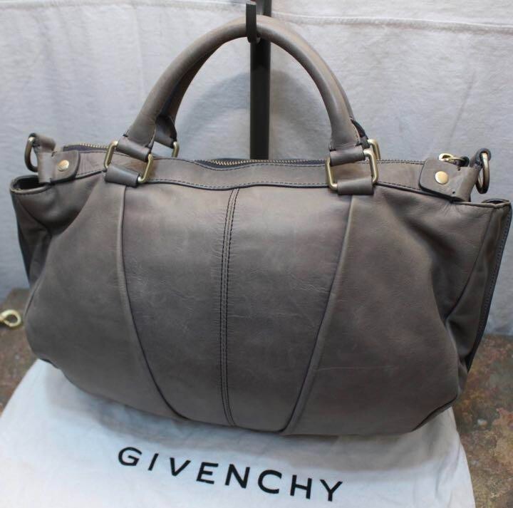 バッグ GIVENCHY 4GLogo 2WAY Leather ShoulderBag Givenchy Formal bag 2way Shoulder bag 4G logo Black Leather