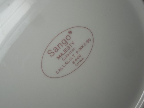 Sango Majesty CALLALILY PINK 8400 Dinner Plates 10 3/8" 7 available - Picture 3 of 4