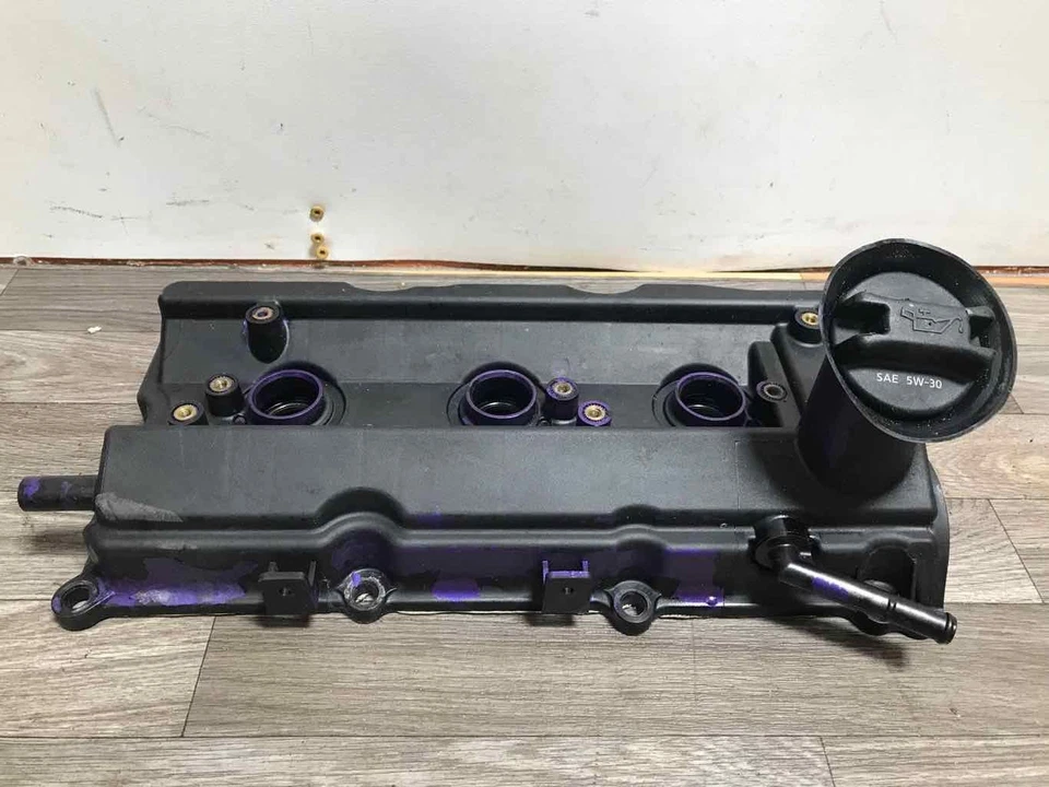 Cubierta de válvula de conductor de 3,5 L Lh OE Y2081-02113264am610 para Infiniti FX35 2003-2008 Foto 3 de 4